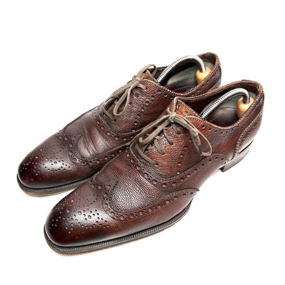 Tom Ford Dark Brown Wingtip Brogue Dress Shoes | 10.5 - Picture 8 of 13